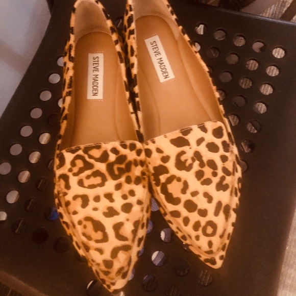 Shoes - Picture 3 of 3